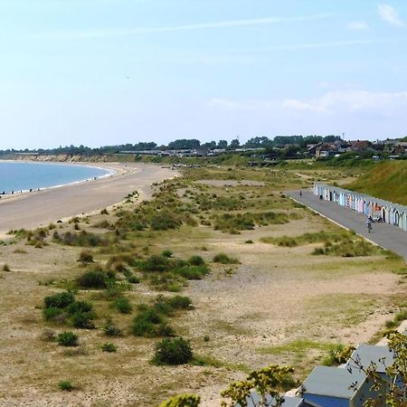 Beautiful 6 Berth Caravan By The Beach In Suffolk Ref 40076Nd Lowestoft Exterior foto