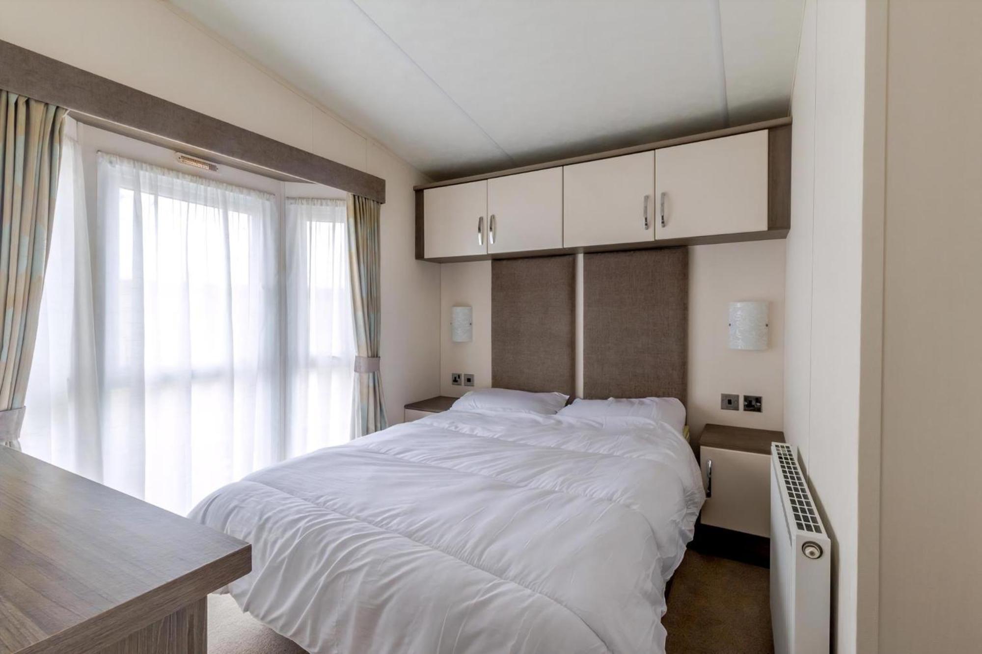 Beautiful 6 Berth Caravan By The Beach In Suffolk Ref 40076Nd Lowestoft Exterior foto